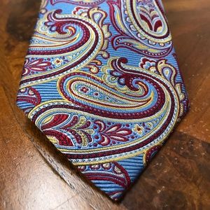 Necktie -100% premium silk paisley tie